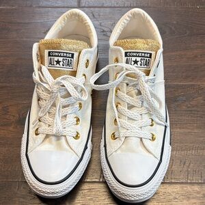 New Converse White/cream Low Top Sneakers with sparkle Gold Details size 8